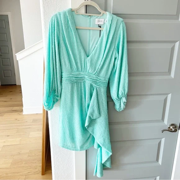 NWT One 33 Social Sequin Cascade Ruffle Mini Dress Nordstrom - Picture 2 of 5